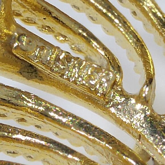 Vintage Lisner Floral Brooch, Red Aurora Borealis Rhinestones, 1960s Jewelry - Picture 9 of 10